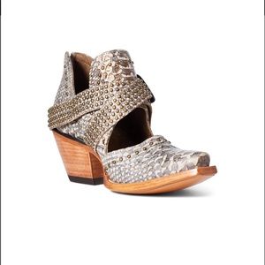 Dixon Rock N Roll Ariat Boot Silver Snakeskin 9.5